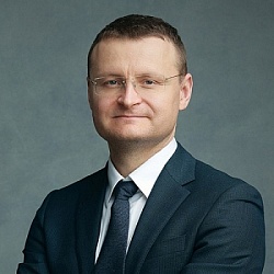 Петр Степаев
